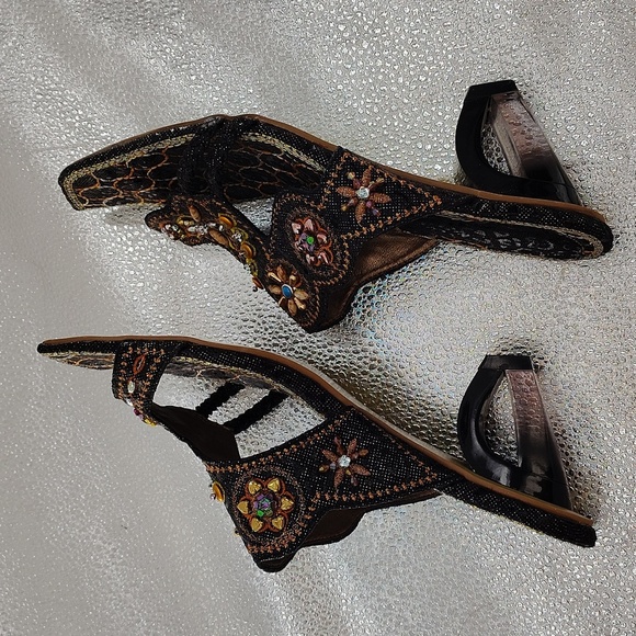 John Fashion Embroidered & Beaded Unique Slides Wedge Heal Size 9 - Picture 9 of 16